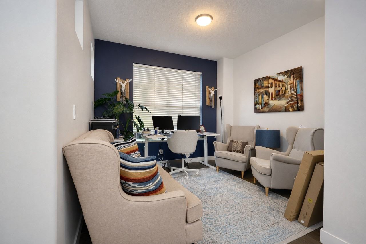 2163 Merlot Blvd - Photo 2 of 12