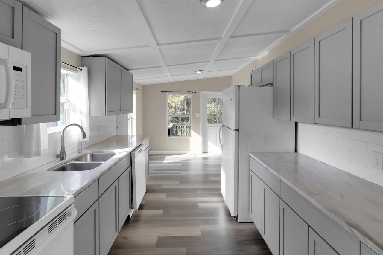 1964 Adams St #1 - Photo 4 of 10