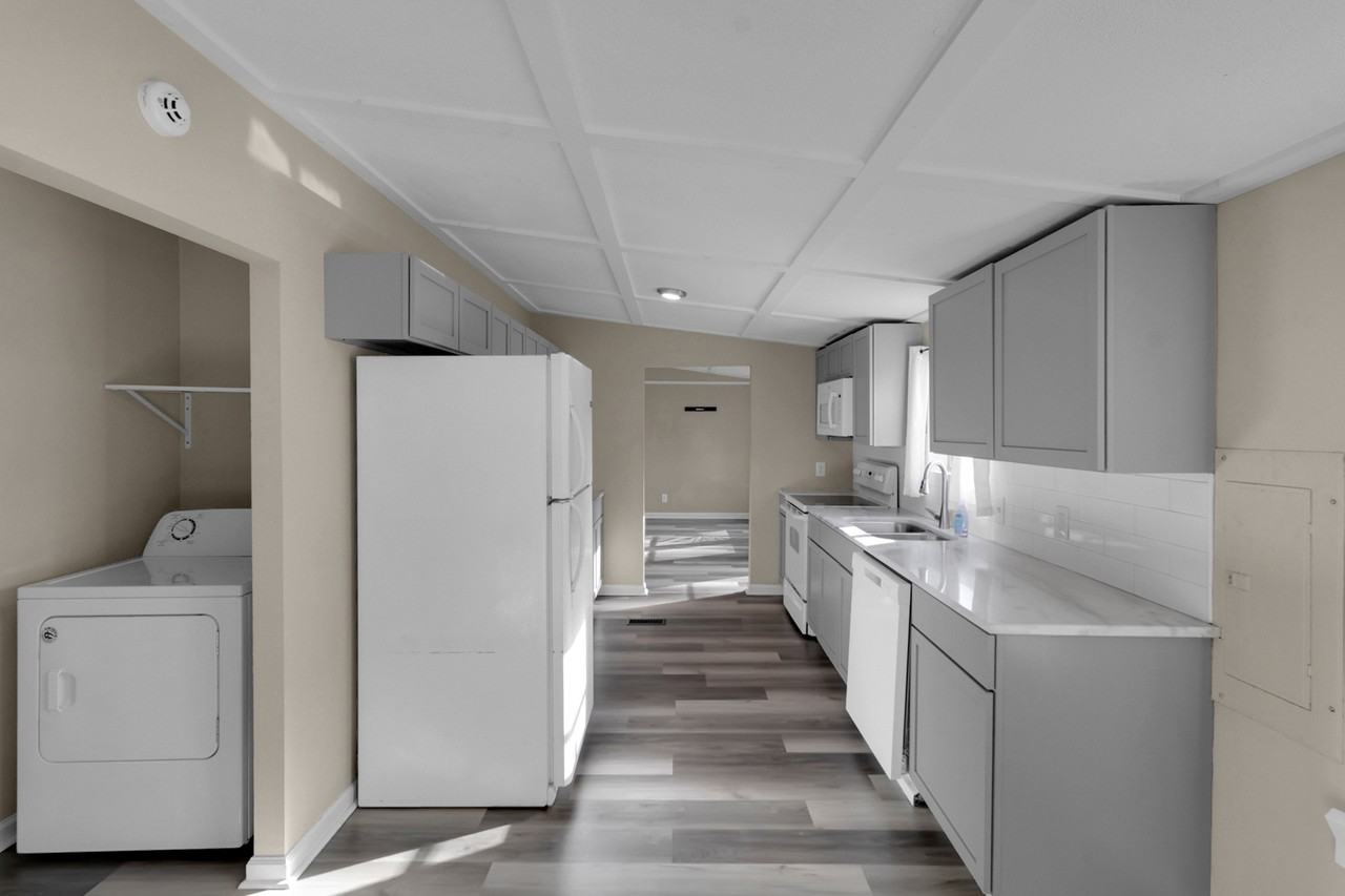 1964 Adams St #1 - Photo 5 of 10