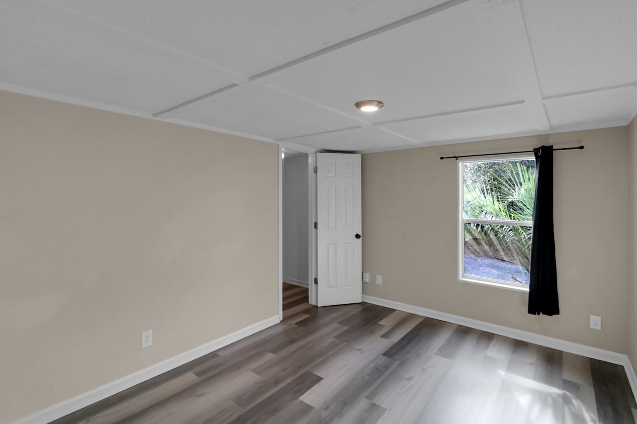 1964 Adams St #1 - Photo 6 of 10