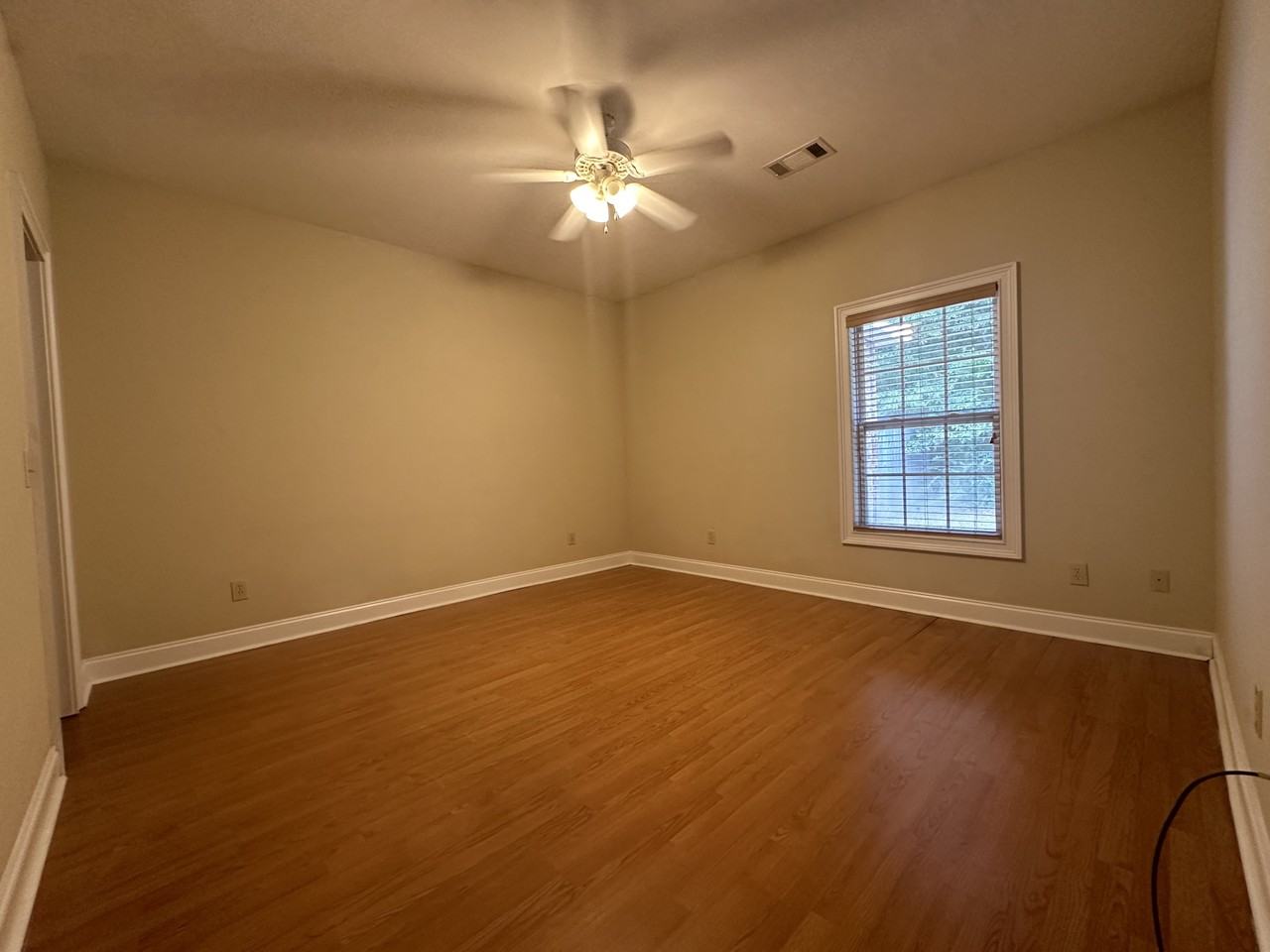 353 E Longleaf Dr #NA - Photo 6 of 8