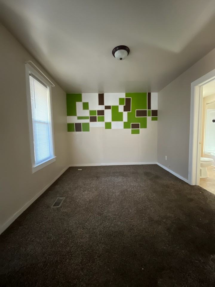 712 Terrace Ave #1 - Photo 3 of 38