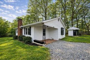 featured image of 117 Holly Ave #1