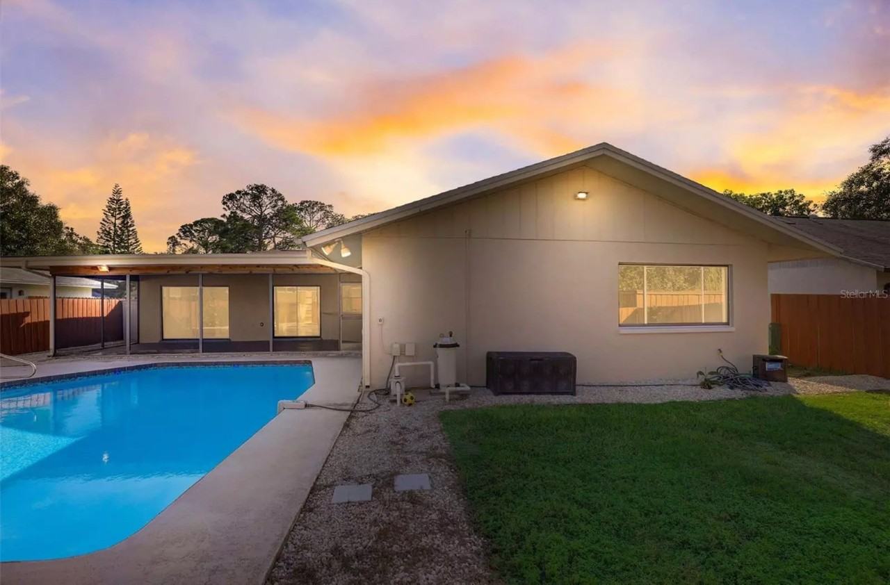 6455 Jarvis Rd #1 - Photo 5 of 40