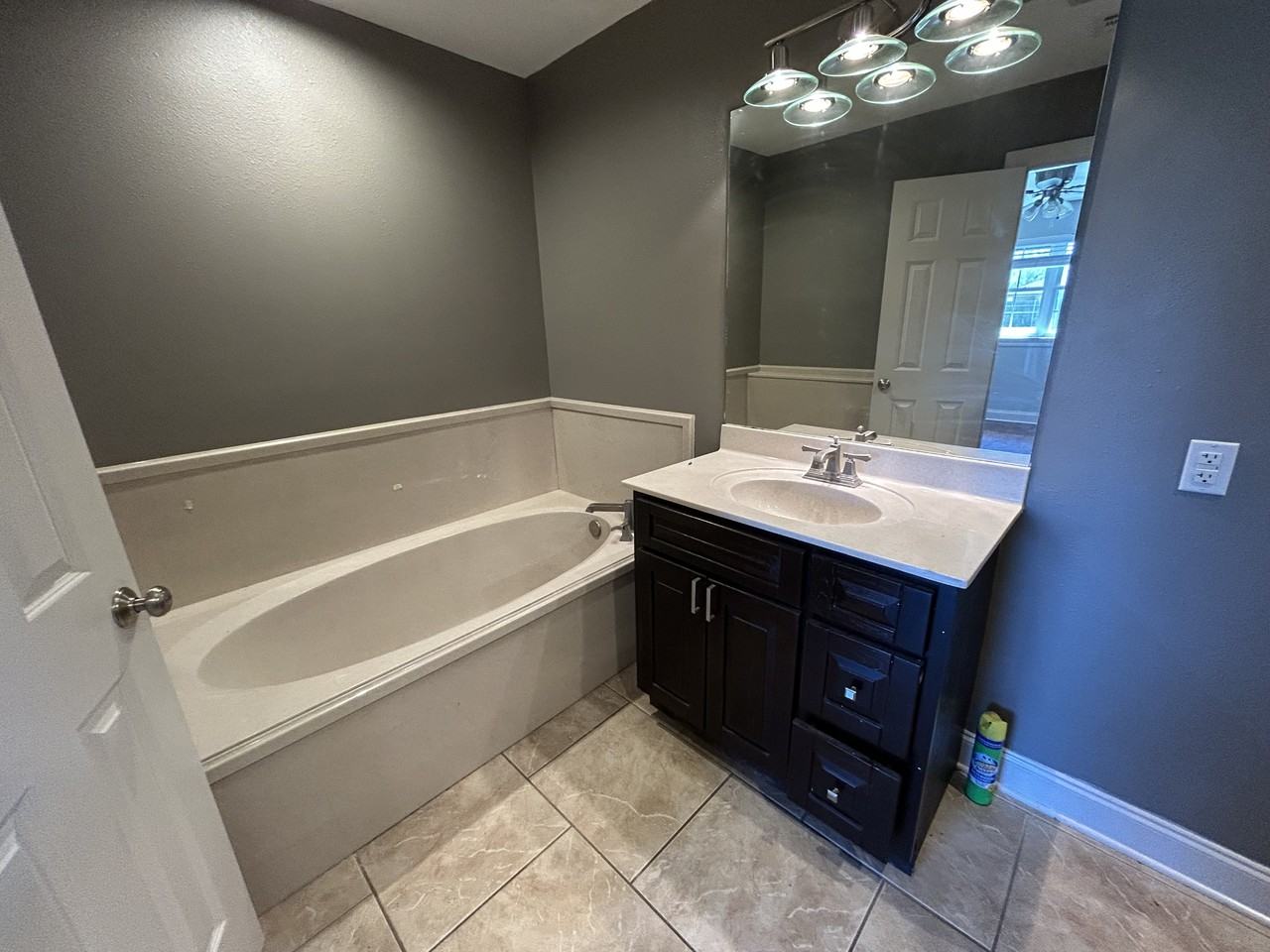 3108 Tournefort St #2 - Photo 5 of 11