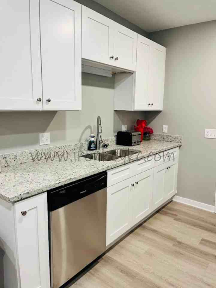 521 S High St #3 - Photo 7 of 9