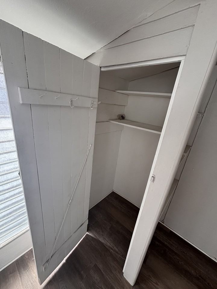 812 14th Street North - S #S - Photo 3 of 19