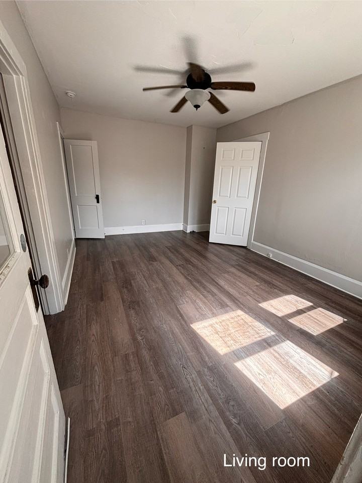 812 14th Street North - S #S - Photo 4 of 19