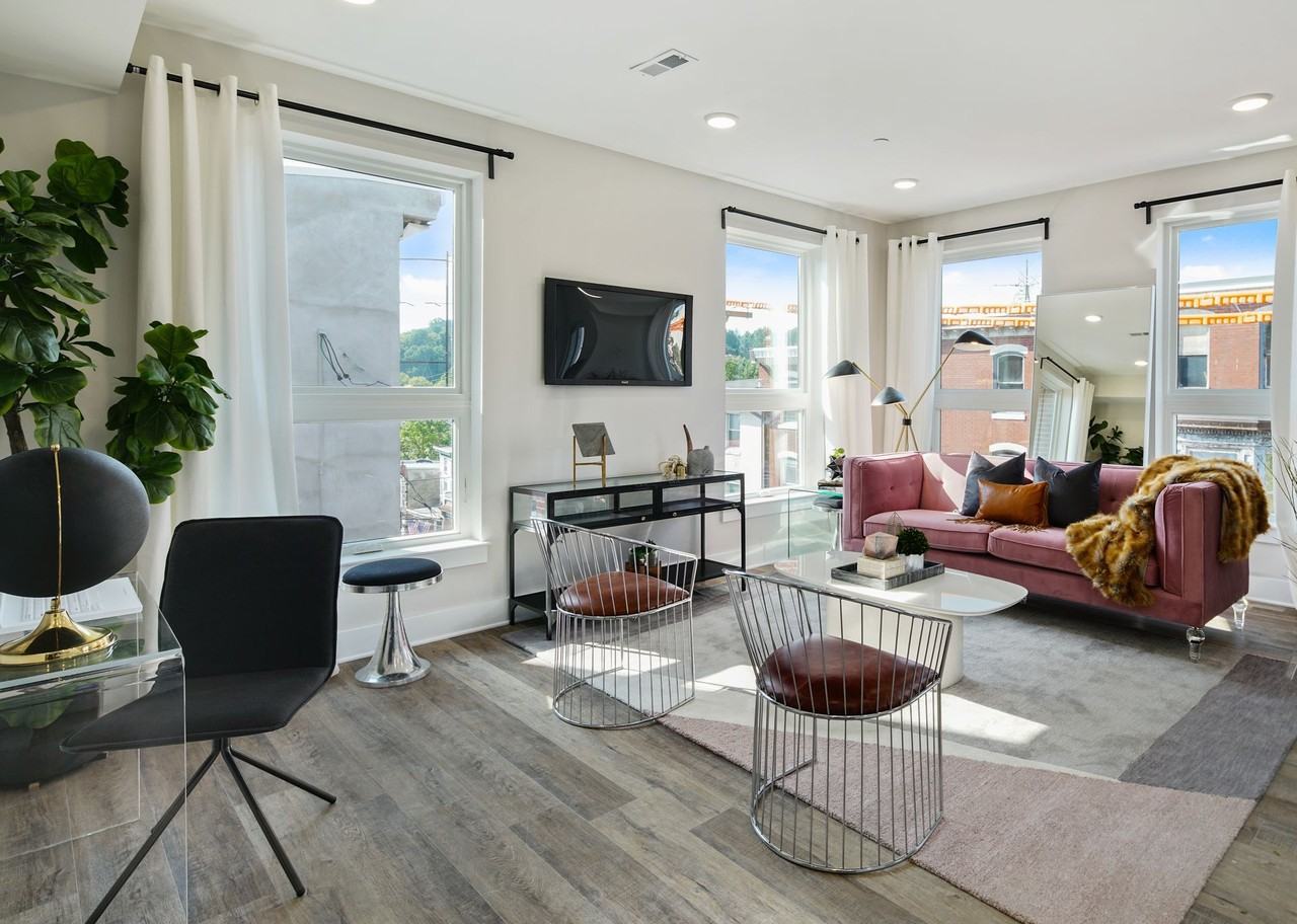 East Main Manayunk Apartments - Photo 4 of 25