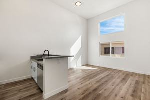 featured image of 321 S Berendo St