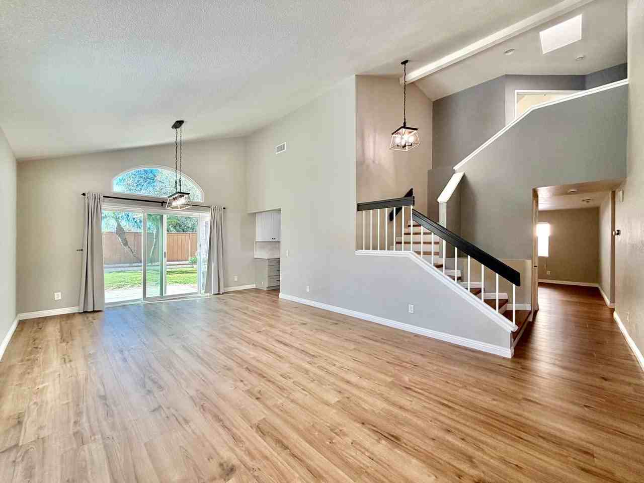 25211 Corte Sombrero - Photo 6 of 46