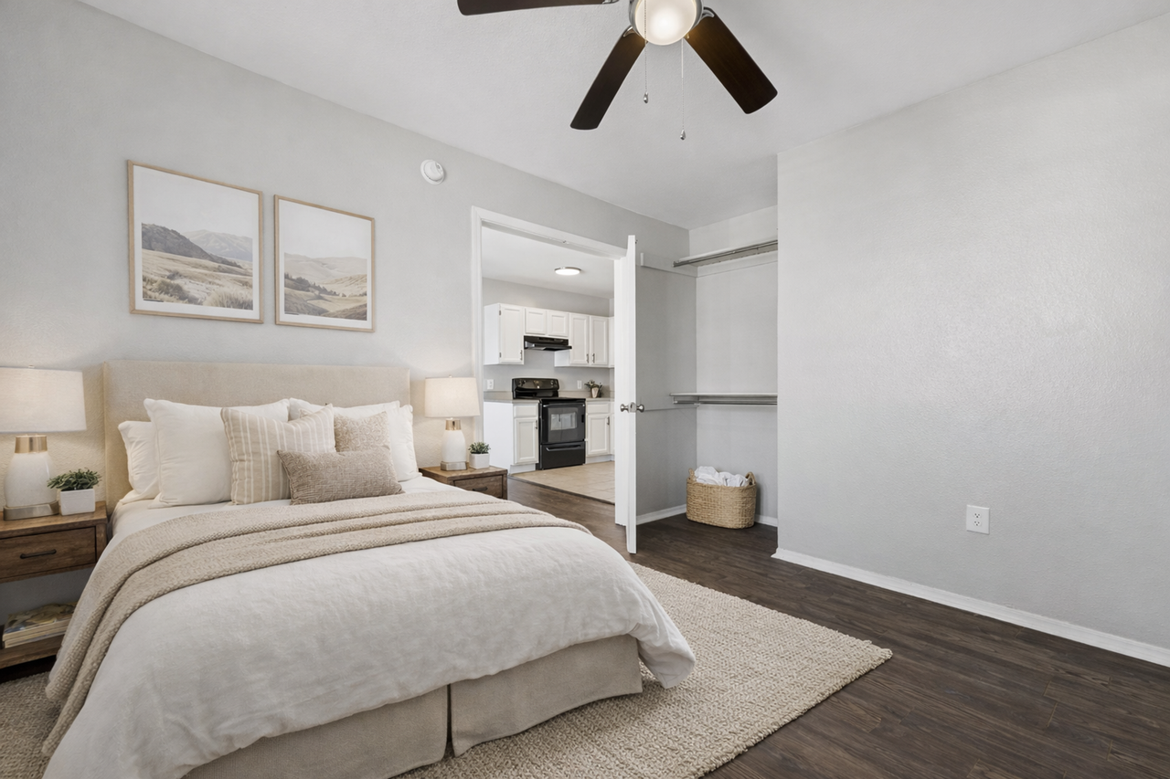 Emma Park Apartments - Photo 2 of 12