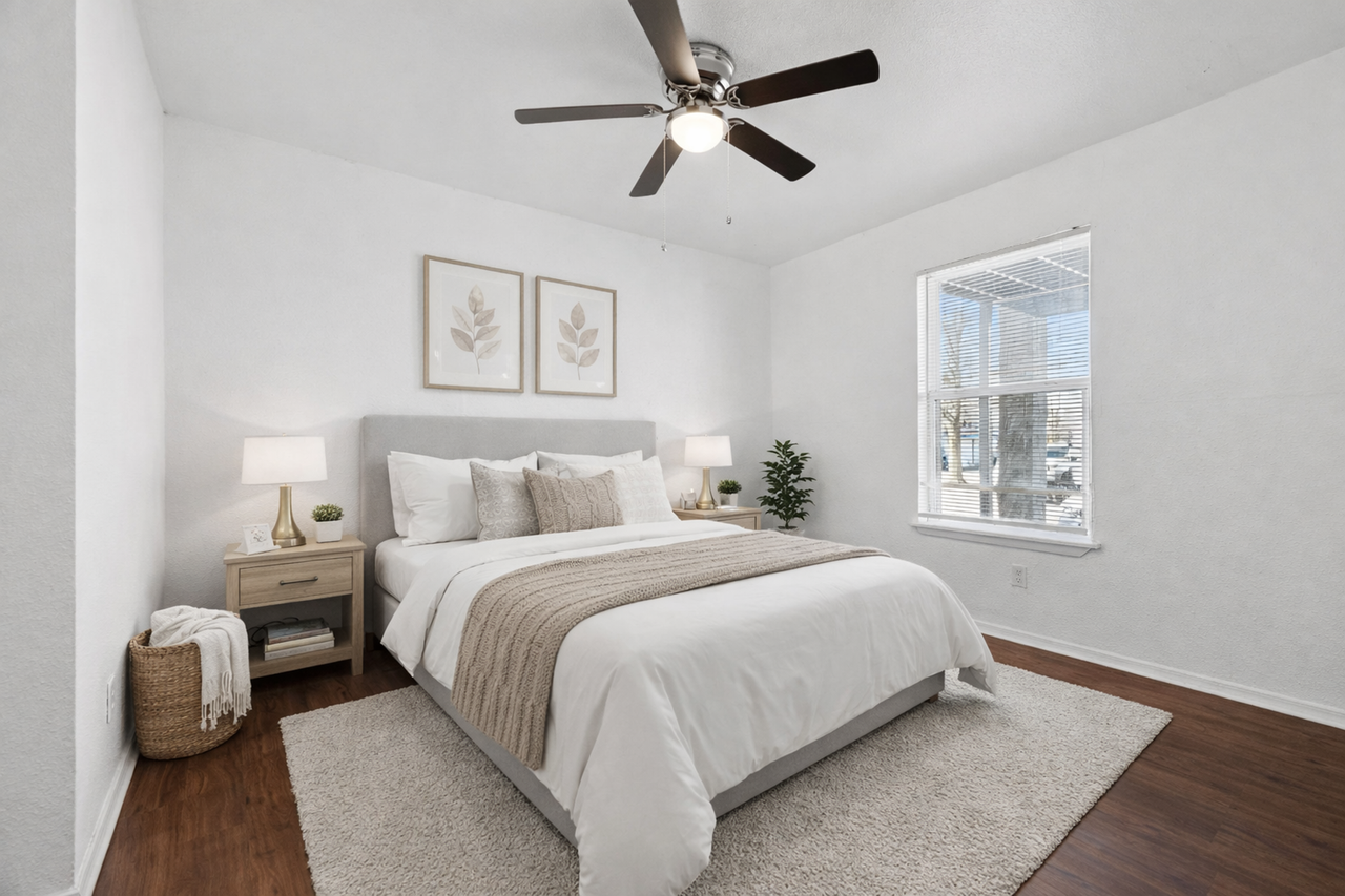 Emma Park Apartments - Photo 7 of 12