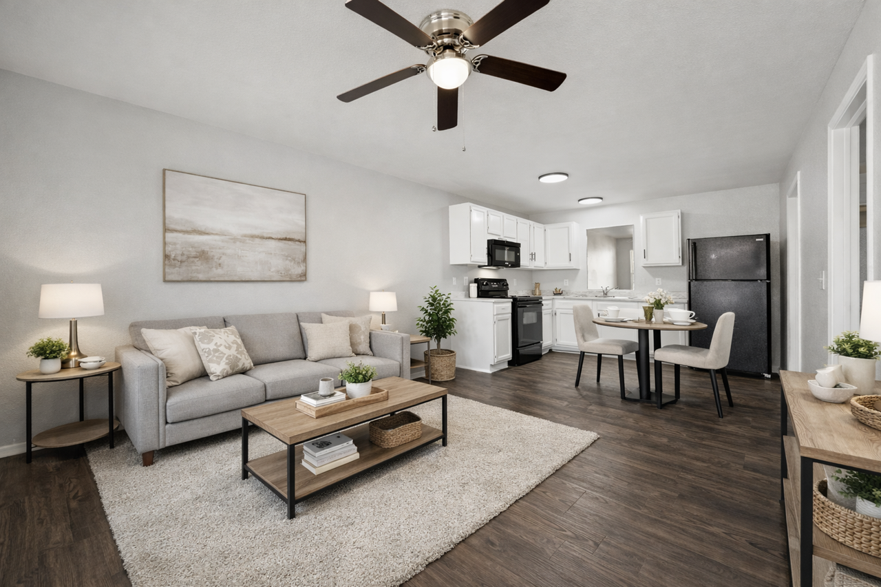 Springdale Square Apartments - Photo 6 of 20