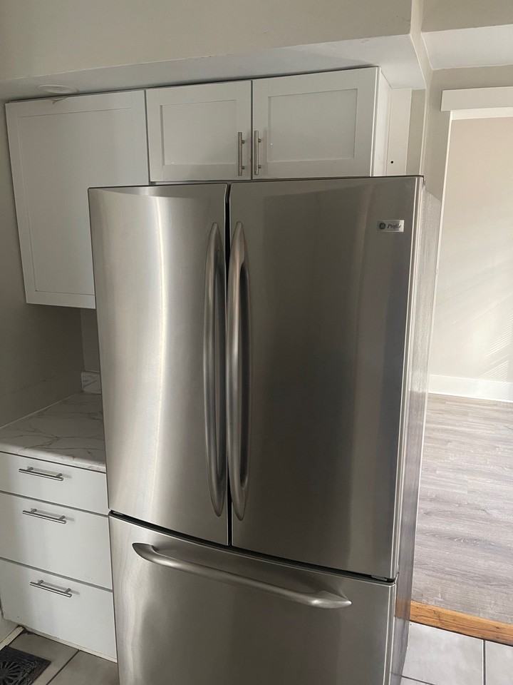 261 Henrietta St #3 - Photo 3 of 9