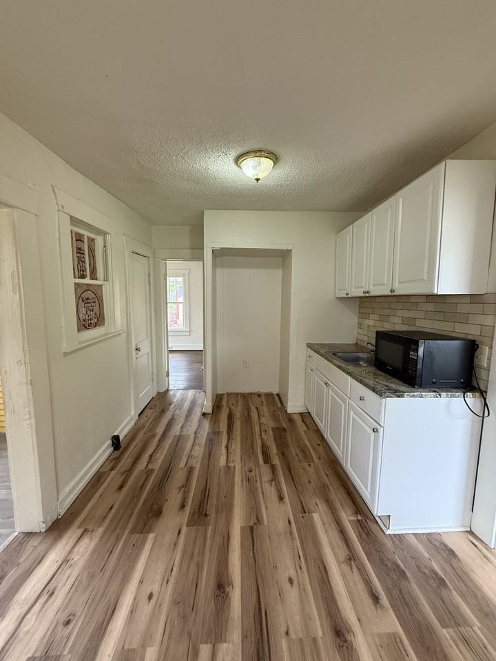 8020 4th Ave S #1 - Photo 4 of 9