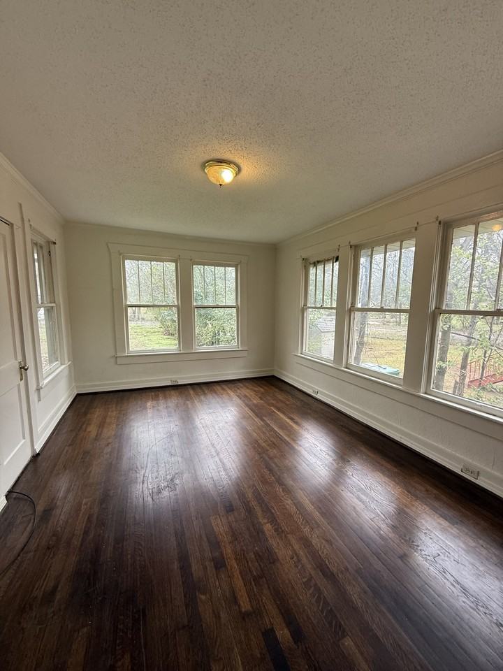 8020 4th Ave S #1 - Photo 6 of 9