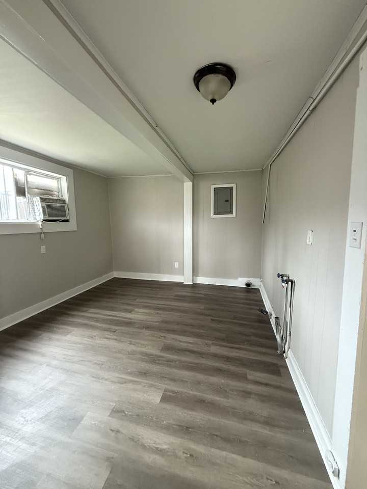 1317 11th St N #1 - Photo 5 of 10