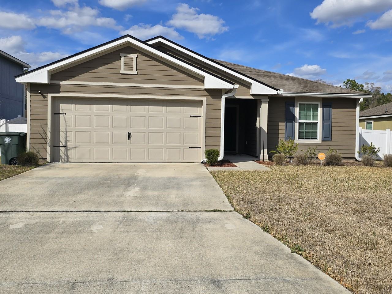 118 Holston Cir #1 - Photo 2 of 35