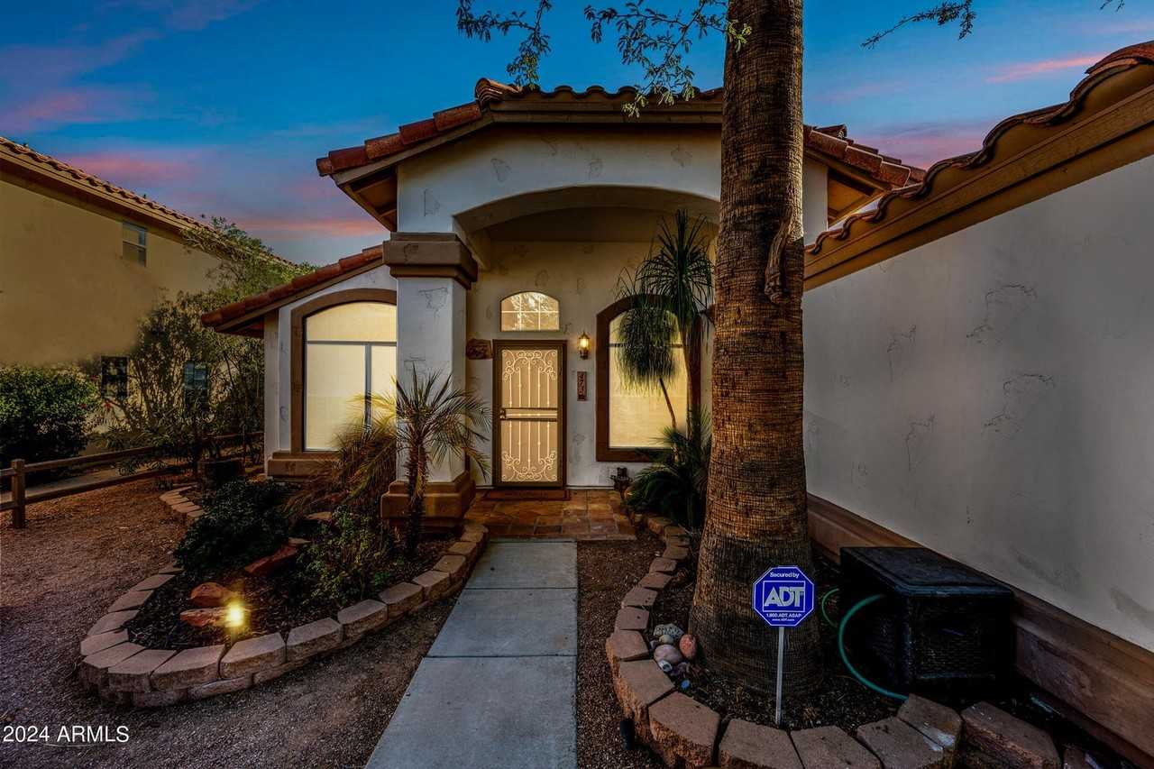 473 W Smoke Tree Rd #1 - Photo 2 of 30