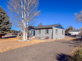 featured image of 702 Melton St #1