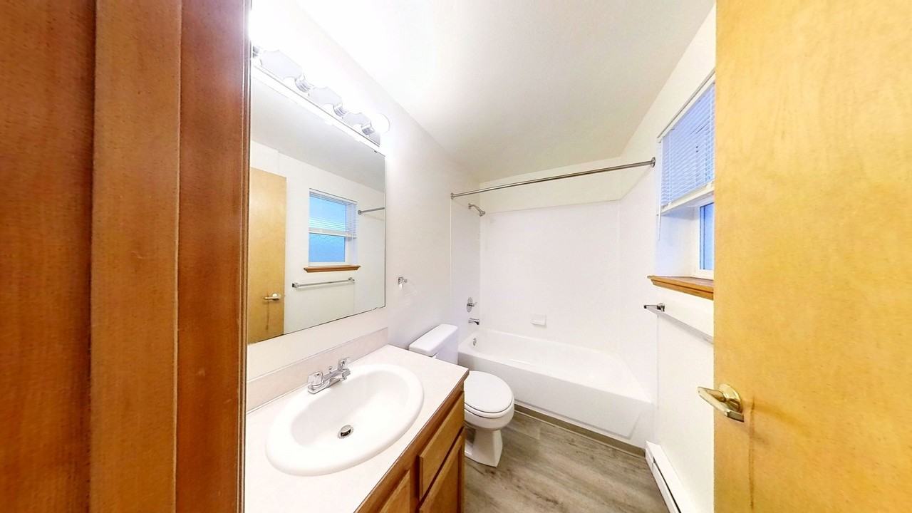 965 N Garden St - Photo 6 of 9