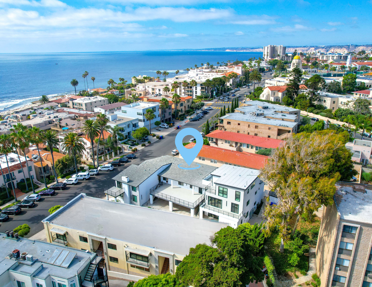Oceans 315 Coastal Luxury | La Jolla, CA - Photo 3 of 7