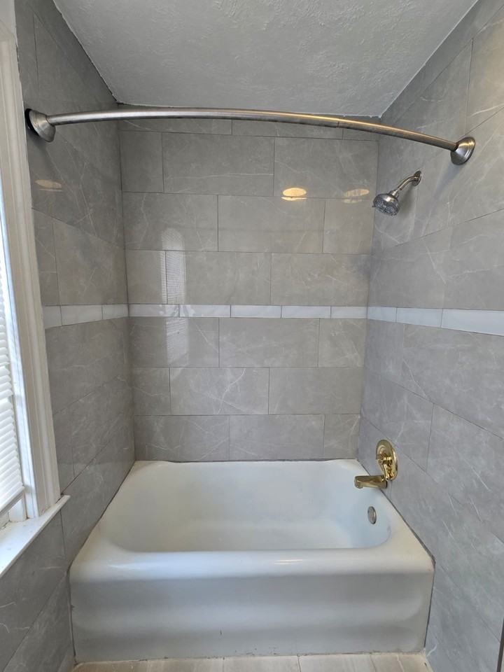 2532 Glenn Ter #1 - Photo 5 of 21