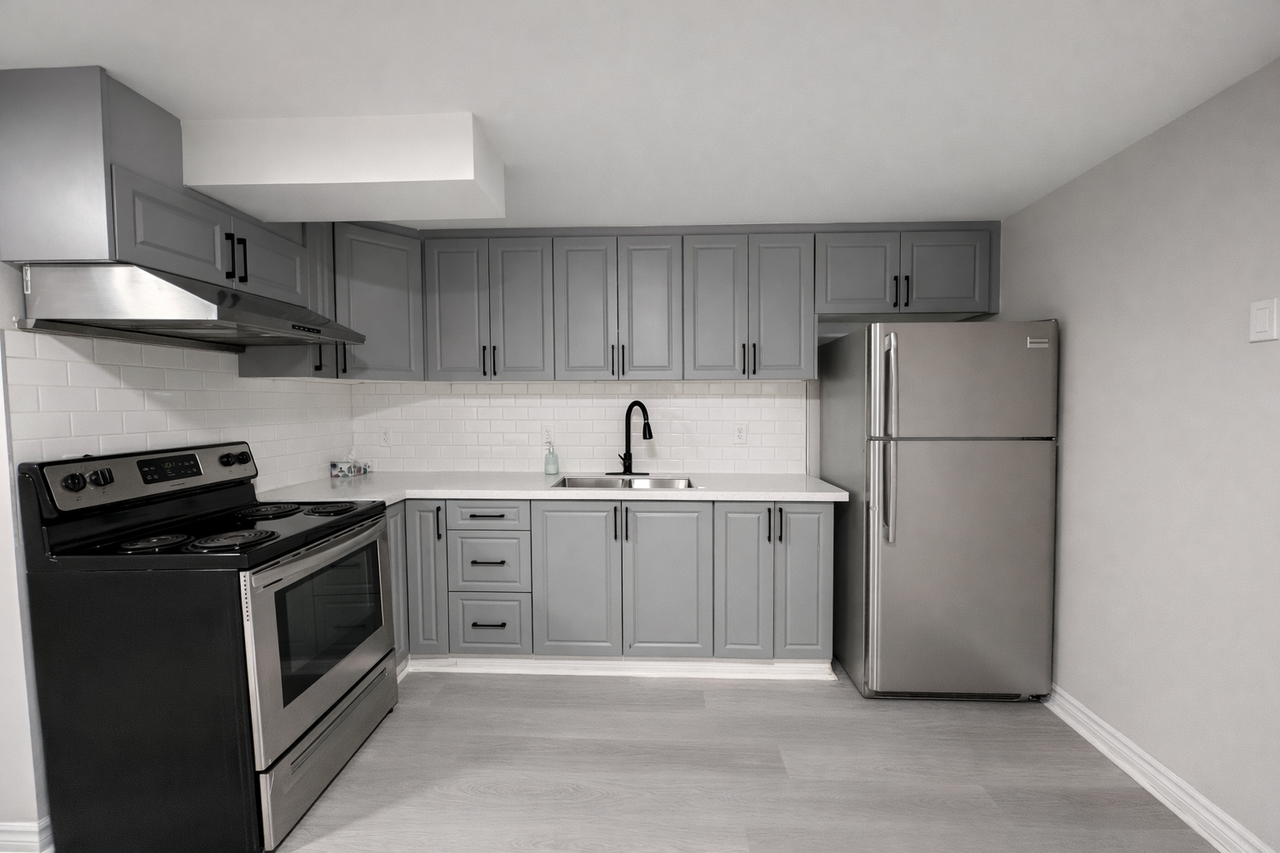 10 Salisbury Cir #1 - Photo 7 of 13