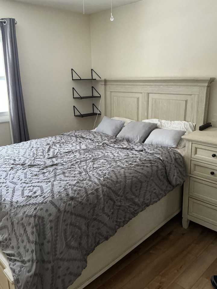 2285 E Carriage Hill Dr #3