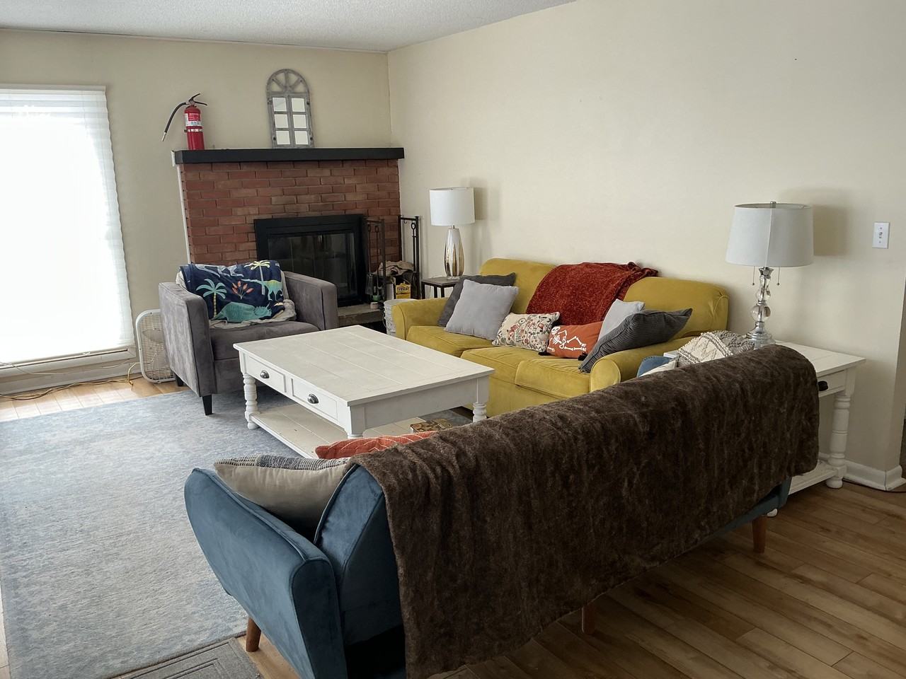 2285 E Carriage Hill Dr #3 - Photo 5 of 8