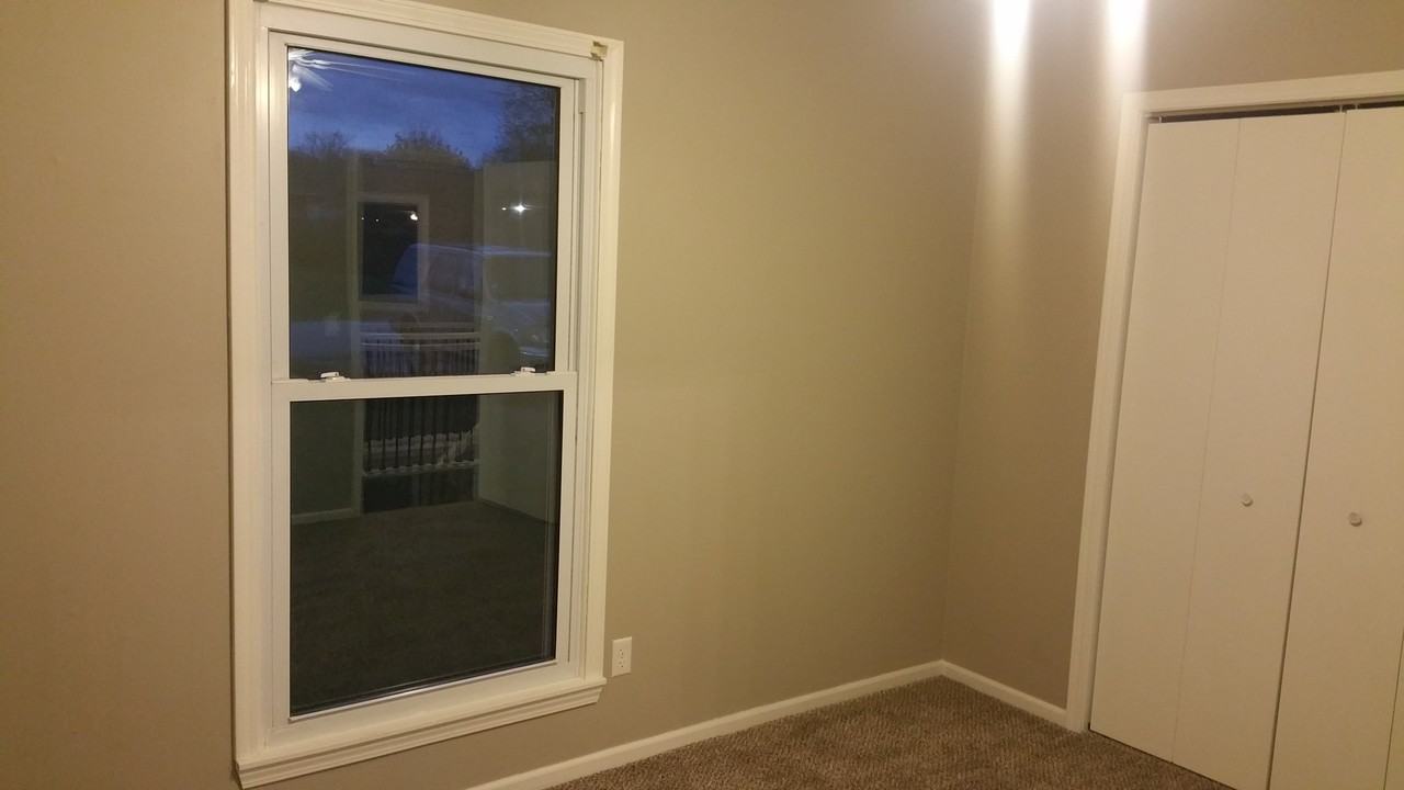 135 E Ritter St #1 - Photo 4 of 30