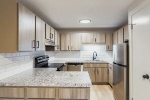 featured image of 1000 Cimmeron Dr