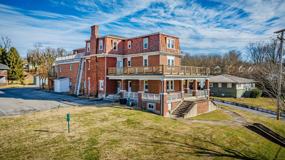 Boatyard Apartments - Photo 1 of 1