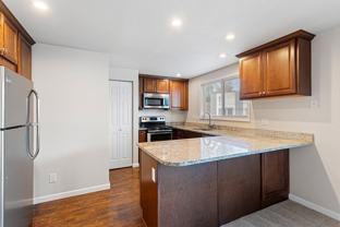 Bayshore Vista Apartments - Photo 1 of 1