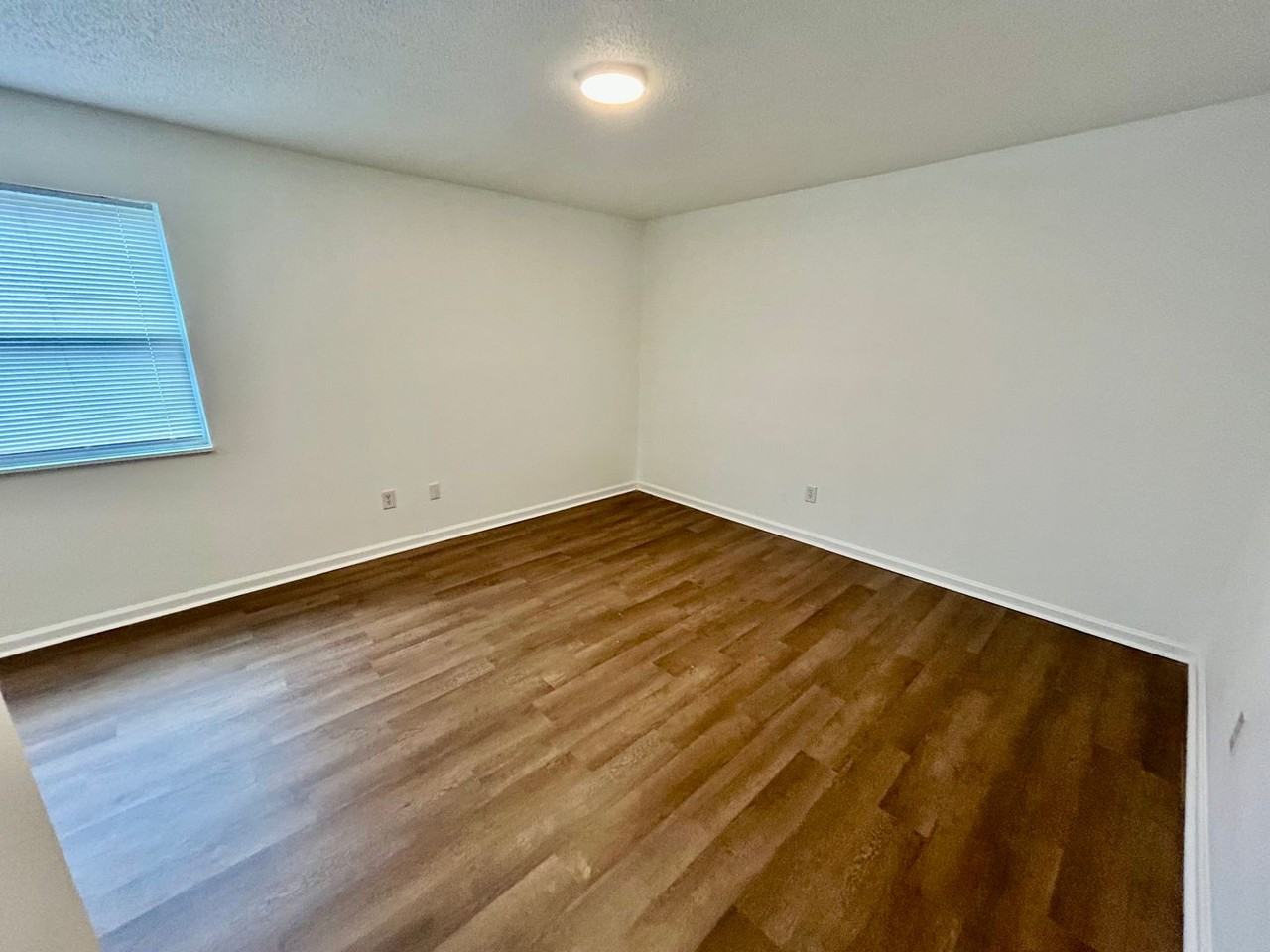 200 N Hill N Dale St #634 - Photo 3 of 12