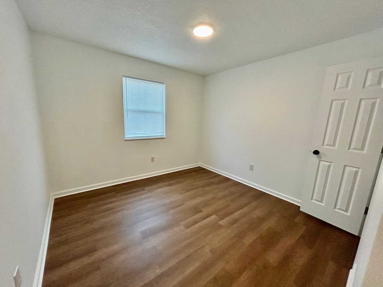 200 N Hill N Dale St #634 - Photo 6 of 12