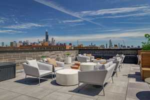 featured image of 1407 W 15th St