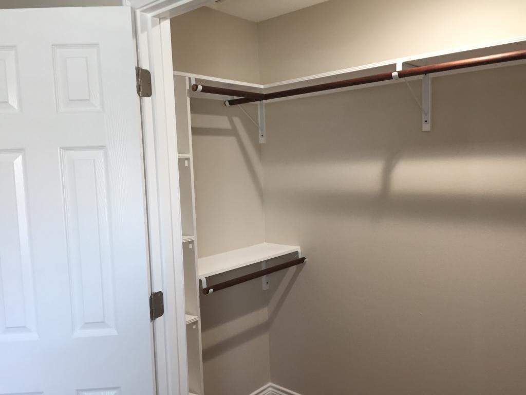 2146 Cedar Valley Drive - Photo 6 of 10