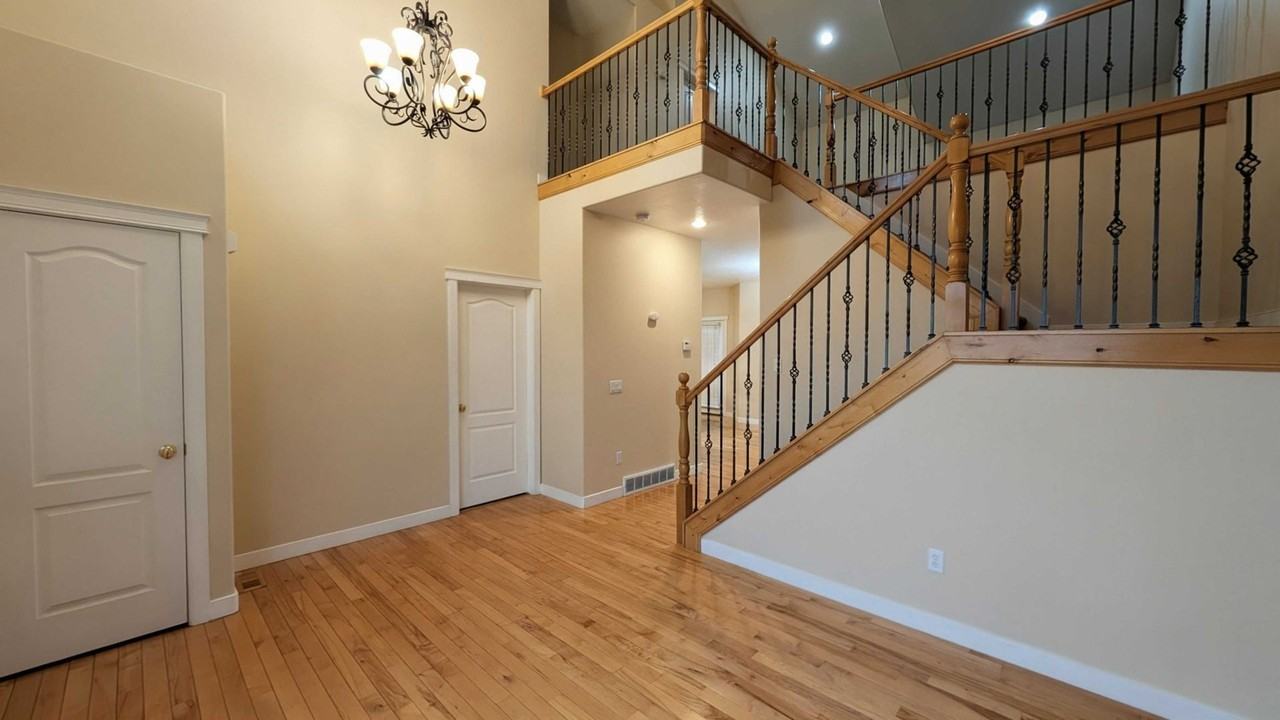 1010 N 130 W #101 - Photo 3 of 36