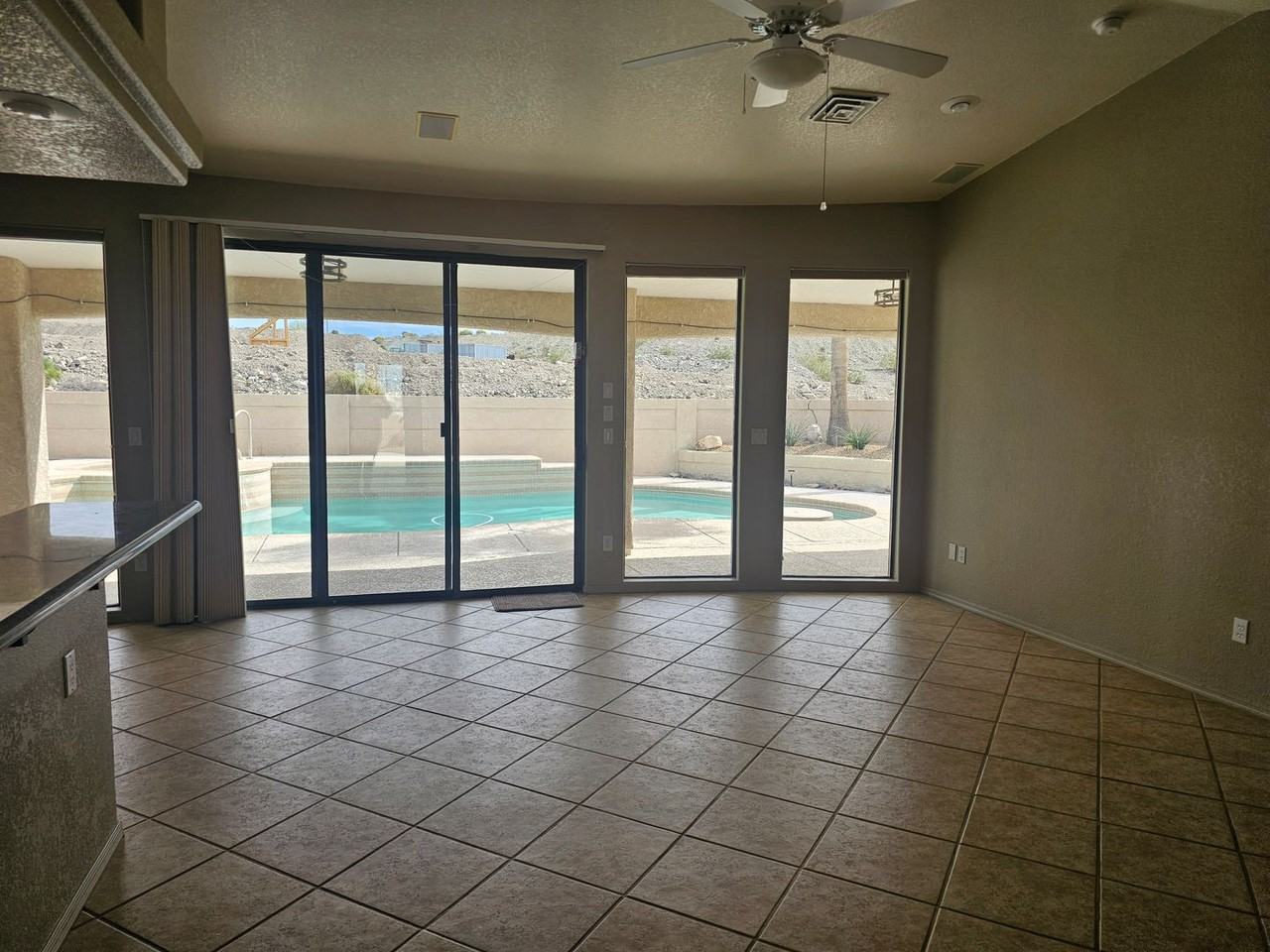 3290 Desert Sage Dr - Photo 5 of 43