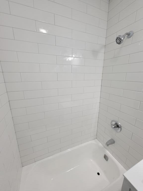 66 Reid St - Photo 2 of 8