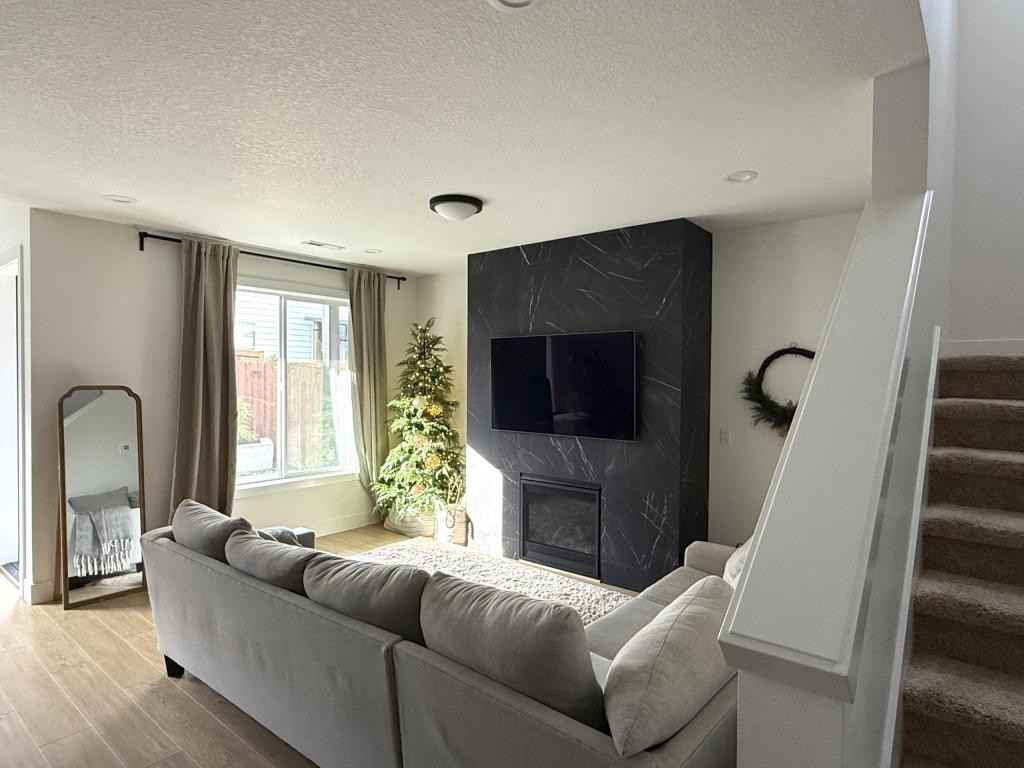 825 Nw 175th Way - Photo 3 of 13