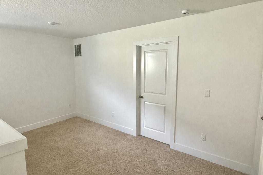 825 Nw 175th Way - Photo 6 of 13