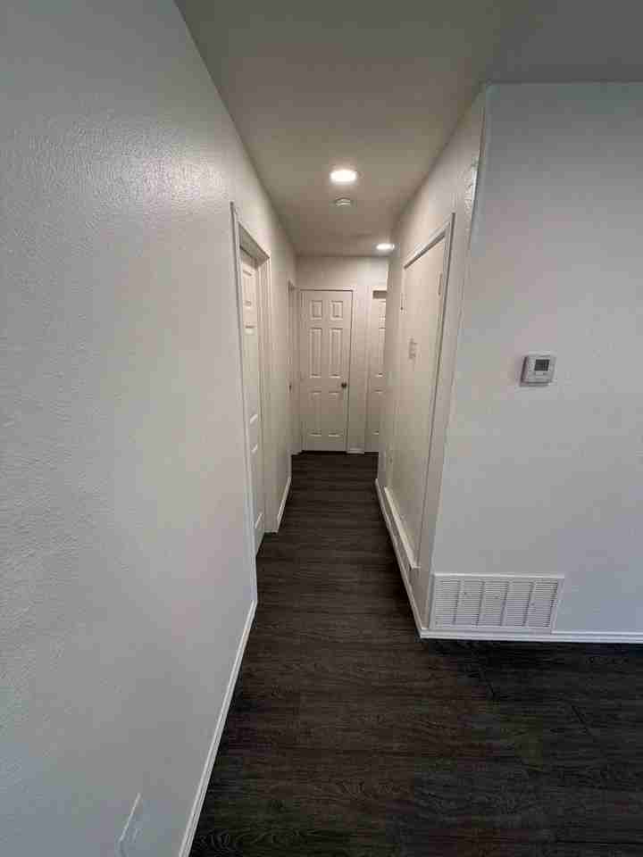 1825 Southstone Ln - Photo 7 of 11