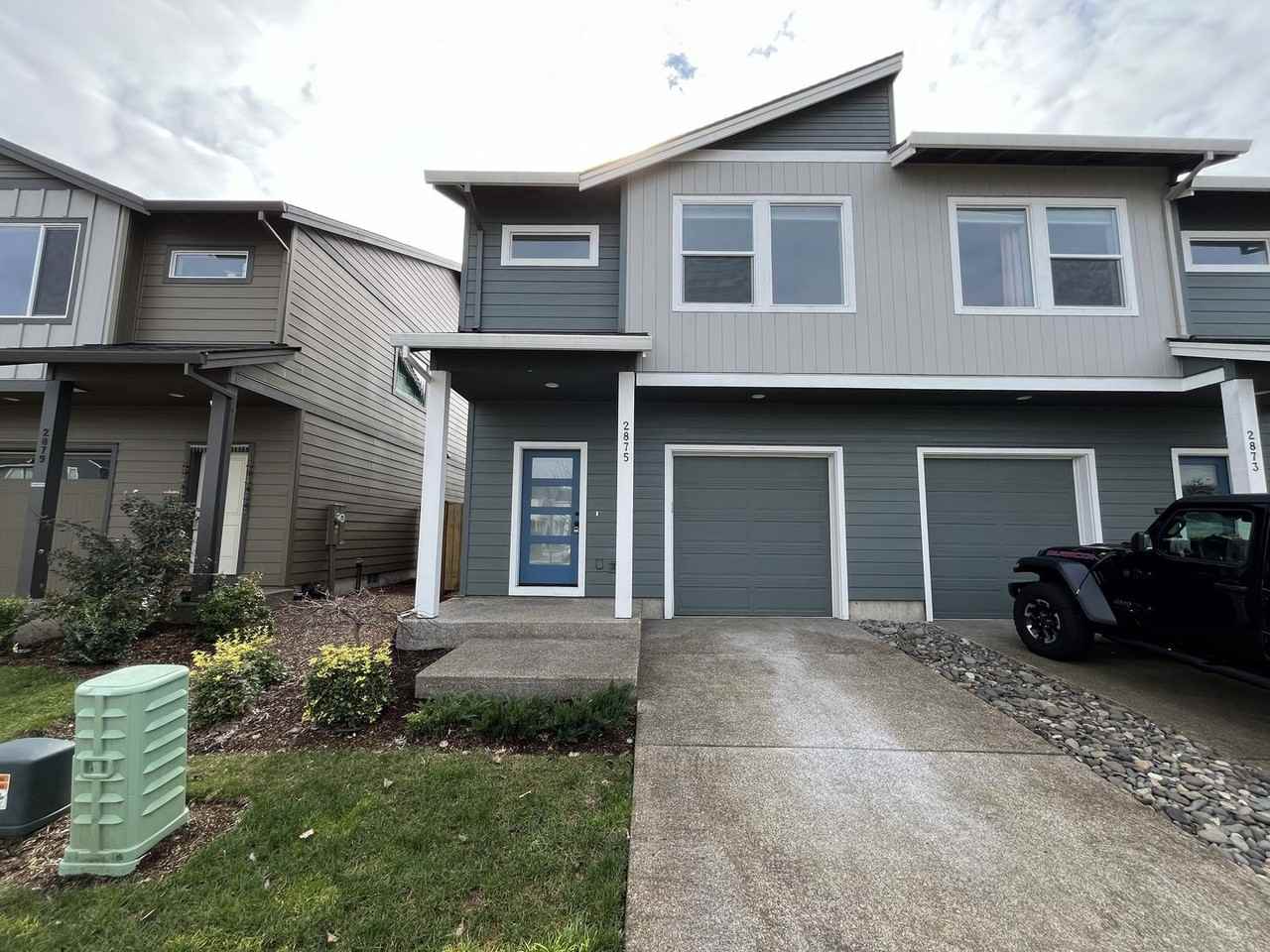 2875 S Magnolia Dr - Photo 2 of 50