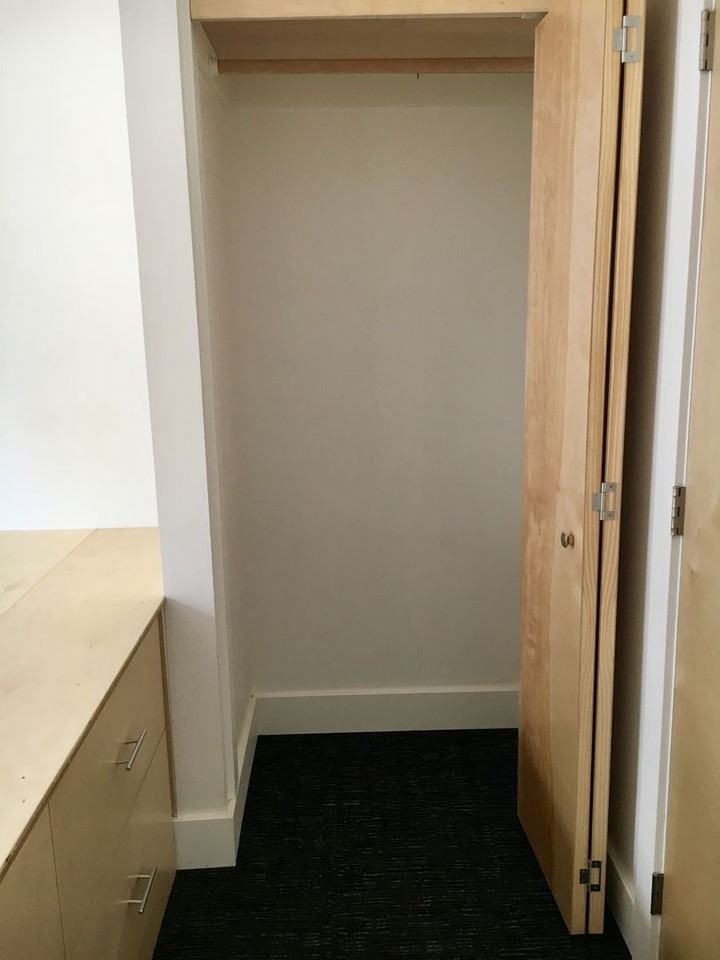 504 South Almon Street - Photo 6 of 23