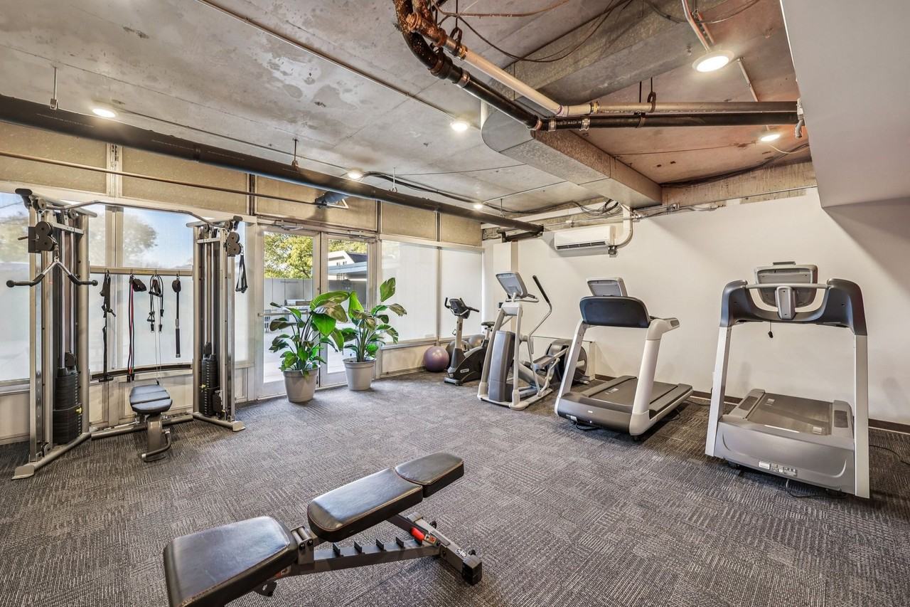 Thornton Place Apartments - Photo 3 of 19