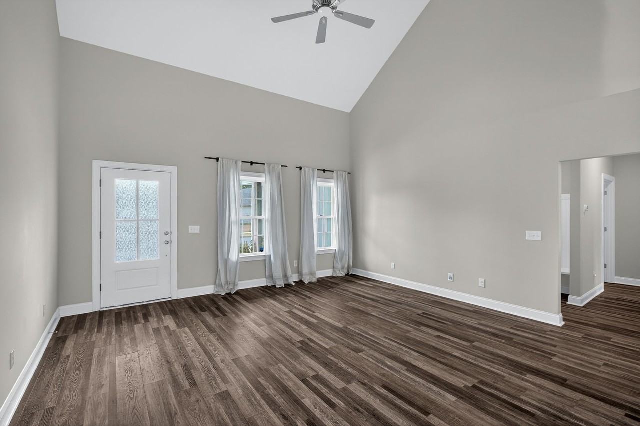 100 Kayton Ct - Photo 4 of 28