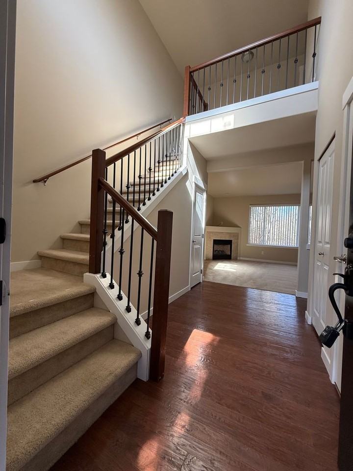 2715 158th Pl Sw - Photo 2 of 18